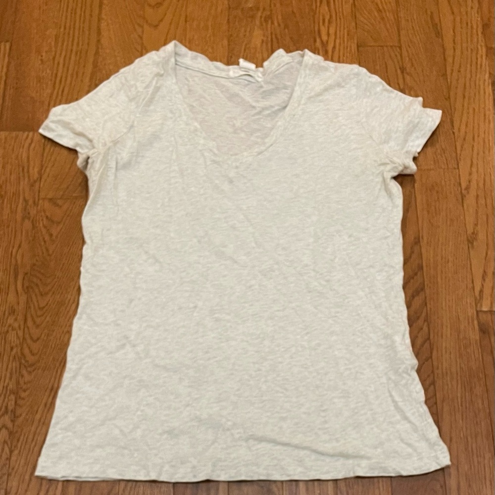 Forever 21 White/Grey V-Neck T-shirt